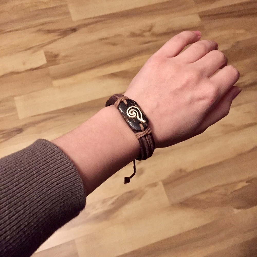 Leather unisex bracelet
